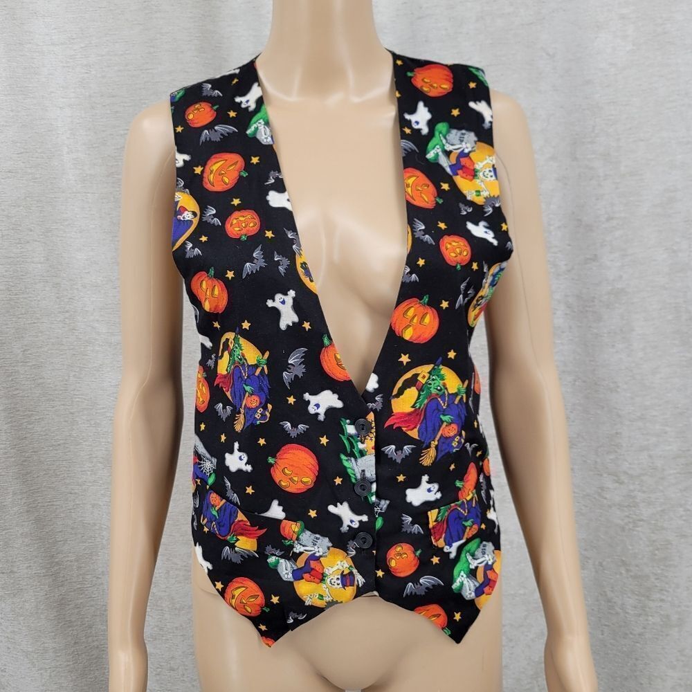 Vintage 90s Halloween Themed Vest with Pumpkins and Ghosts Witches Kitchy